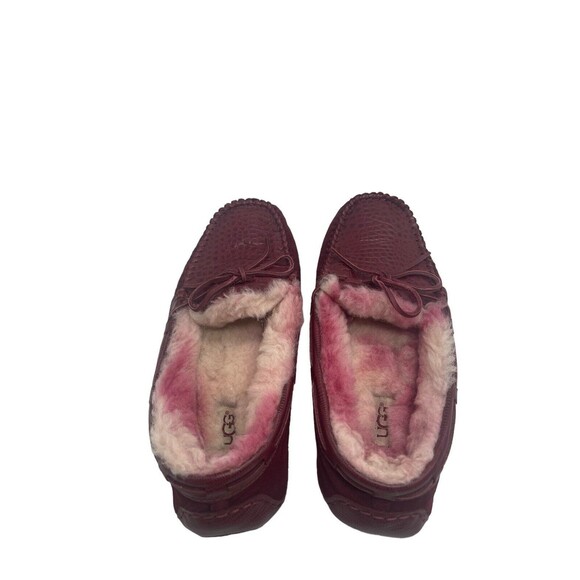 UGG Dakota Croco WMN SUEDE LEATHER WOOL Burgundy SLIPPERS Moccasins SZ 9 - Picture 4 of 16